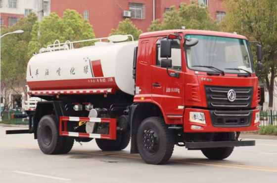 Saneamento do veículo do objetivo especial de SPV do petroleiro de estrada da movimentação do caminhão 4X4 do sistema de extinção de incêndios da água 12000 litros de tanque