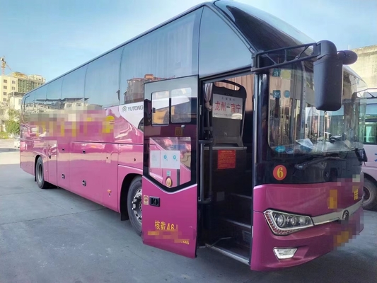 Ônibus Yutong ZK6128, ano 2017, 46 lugares, usado, motor a diesel, em bom estado