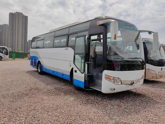 A única porta ZK6107 usou a movimentação da mão esquerda do passageiro dos assentos de Bus 47 do treinador de Yutong