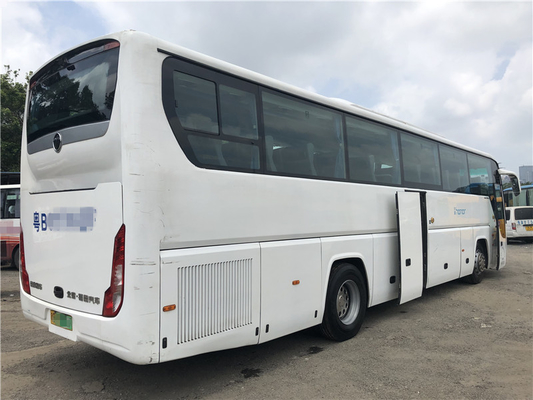 Ônibus interurbano do passageiro do ônibus diesel luxuoso do centro urbano do Euro 3 de Rhd Lhd dos assentos de Bus 53 do treinador para a venda