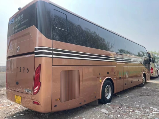 Ônibus luxuoso dourado usado do ônibus XML6122 Dragon Yuchai 233kw 47seats do trânsito