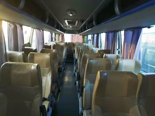 Modelo usado ZK6110 de Seaters do passageiro de Bus 49 do treinador de passageiro de Youtong com motor de Yuchai