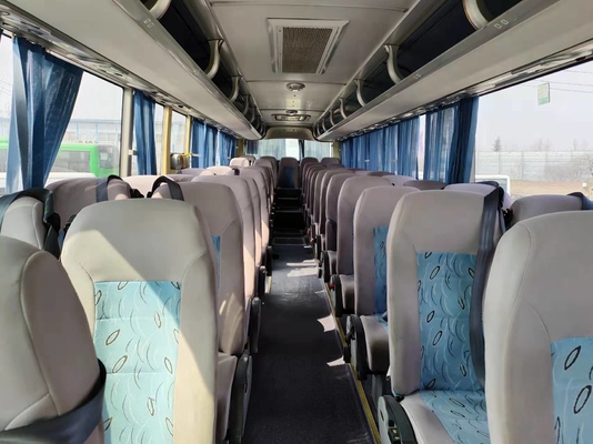 O ônibus do passageiro de Yutong da segunda mão para a venda 51 Seaters modela Zk 6127