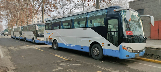 Ônibus comercial usado 2014 ônibus usado do curso dos assentos do ônibus ZK6110 60 de Yutong do ano RHD