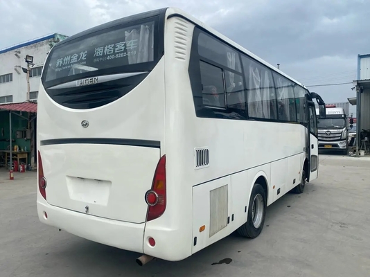 Os assentos usados do ônibus 30 do passageiro que selam a C.A. da disposição dos assentos do motor 2+2 de Yuchai da janela usaram um KLQ6755 mais alto