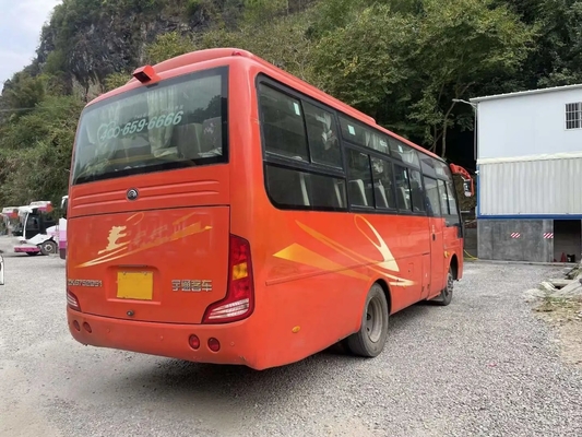 Janela de deslizamento externo Front Engine Used Yutong Bus da porta de balanço dos assentos do ônibus 30 da segunda mão ZK6752D