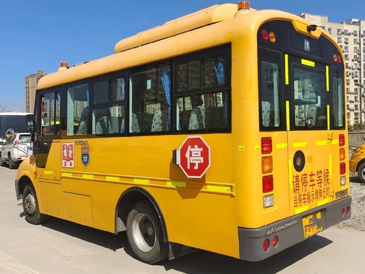 Os assentos amarelos Front Engine Sliding Window With A/C da cor 27 do ônibus escolar da segunda mão usaram o ônibus ZK6609 de Yutong