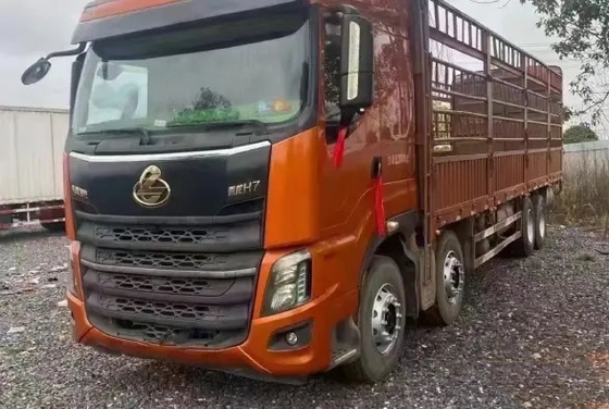 a ?a mão Lorry Orange Color 12 mede o caminhão da carga dos cilindros 420hp 2021year Dongfeng do motor 6 de Yuchai do modo da movimentação 8×4