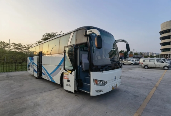 Ônibus usado do curso assentos médios da porta 47 do passageiro de 2017 anos que selam o dragão dourado XML6102 do motor de Yuchai da janela