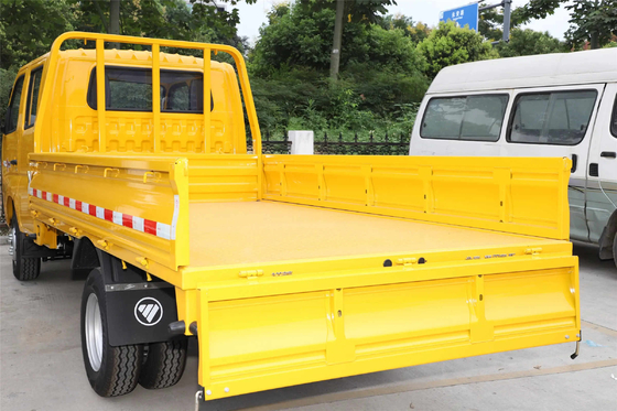 Pequenos caminhões usados Cabina dupla 2 toneladas Carregamento 2018 Modelo Foton M2 caminhão