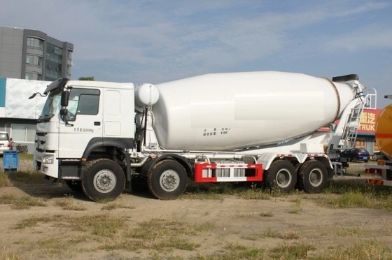 Preço barato HOWO 6X4 8X4 caminhão misturador de concreto em venda