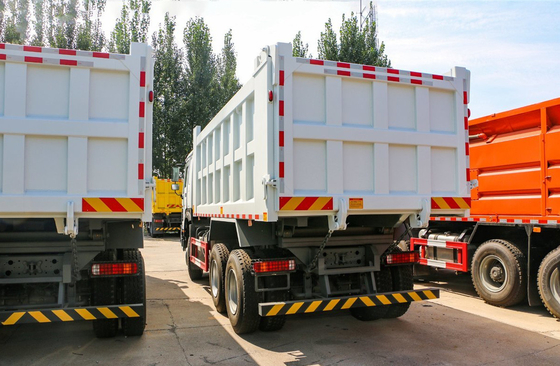 Caminhão Sino Usado 6×4 Caminhão Howo 371hp Euro 3 Usar na África 6.8 metros de comprimento Caixa