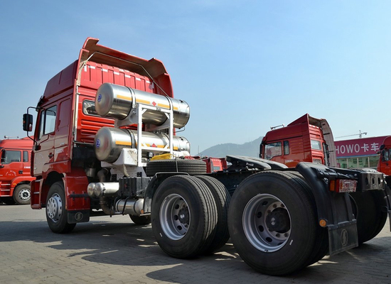 Shacman Truck Head 6*4 Drive Mode Cavalo Trator GNL Grande Gás Tanker 380hp Transporte de Carvão
