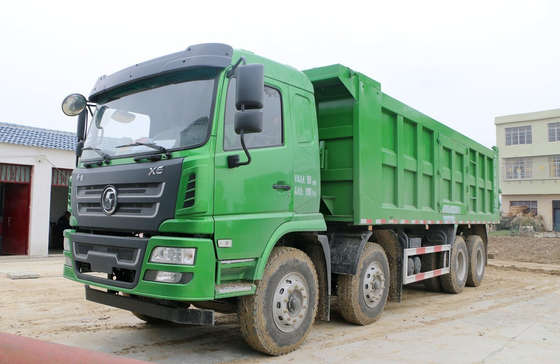 Shacman Usados caminhões de remoção X6 Carga pesada 8 * 4 Dumper 300hp Carga útil 30-50 toneladas LHD / RHD
