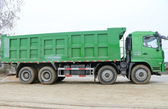 Shacman Usados caminhões de remoção X6 Carga pesada 8 * 4 Dumper 300hp Carga útil 30-50 toneladas LHD / RHD