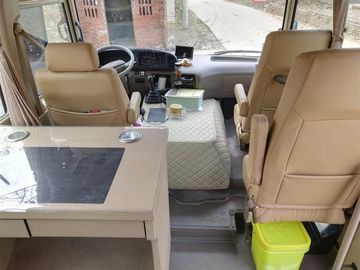 2017 pousas-copos usadas diesel da mão de TOYATO segundo transportam assentos Mini Bus do assistente 23