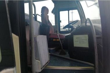 O manual 38 Yutong usado assentos transporta o ônibus de turista da mão de ZK6879HAA segundo