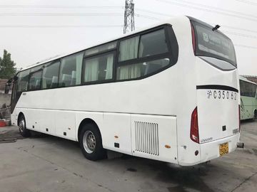 Os assentos dos treinadores de passageiro usados 2014 anos/do motor diesel 47 Euro IV WP de Zhongtong treinam o ônibus