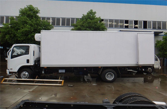 2790mm 98km/h diesel isolou o Multi-modelo do caminhão refrigerado