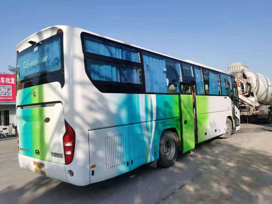 Ônibus usado ZK6110 de Yutong deixado o ônibus de excursão usado de direção do motor de Yuchai de 48 portas de dobro dos assentos baixo quilômetro traseiro
