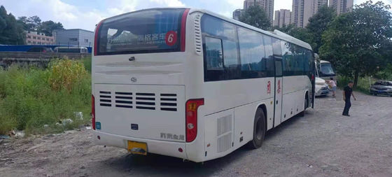 O treinador usado Bus Model KLQ6129 usou o baixo quilômetro chassi de aço mais alto das portas dobro do ônibus do passageiro dos assentos do ônibus 53 de um bom