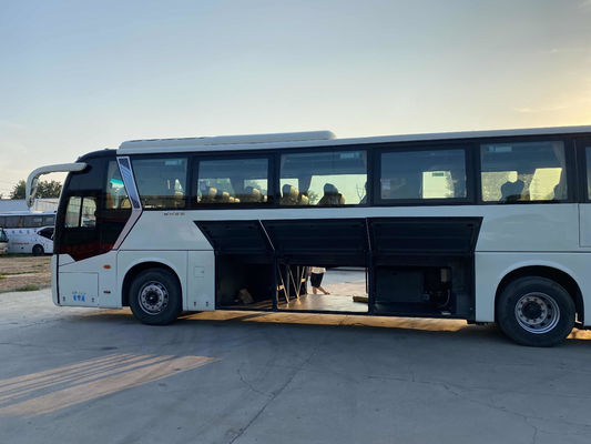 Ônibus usado luxuoso 12meter LHD do passageiro das portas dobro dos assentos de Bus Golden Dragon XML6122 52 do treinador do novo tipo