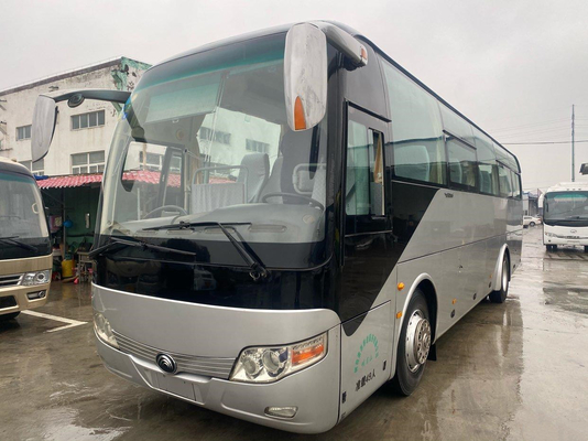 Yutong usado transporta ZK6107 a disposição 2+2 luxuosa do ônibus de excursão dos assentos do treinador 49
