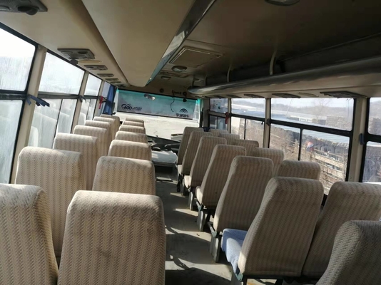 43 assentos 6932d usaram mão Front Engine Coach Bus do ônibus 9300mm de Yutong a segundo
