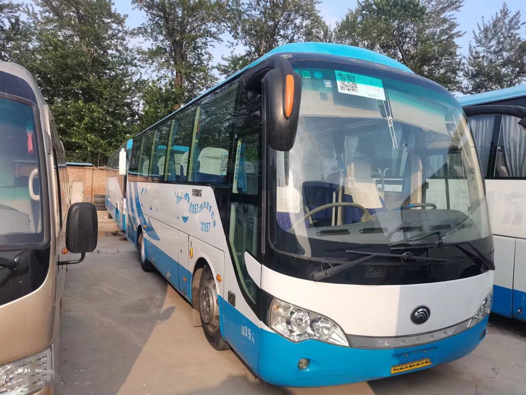 Ônibus diesel Zk6858 35seats Mini Coach 2+2 Disposição Ônibus De Transporte de Yutong