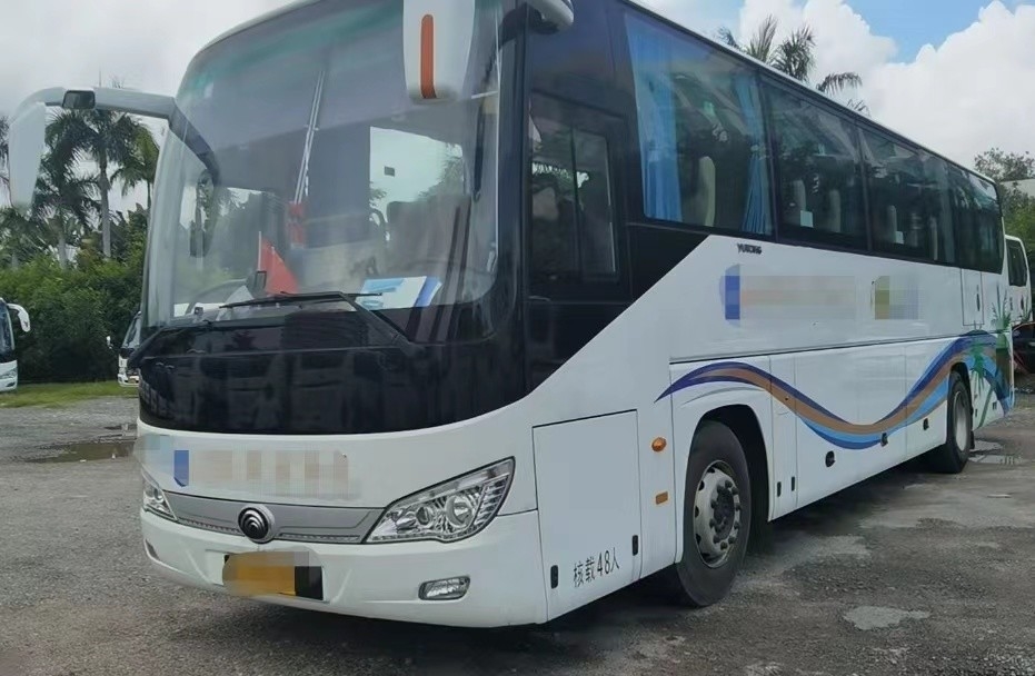 2019 ônibus usado Zk6119 de Yutong do ano 48 assentos para emissões do Euro V do turismo