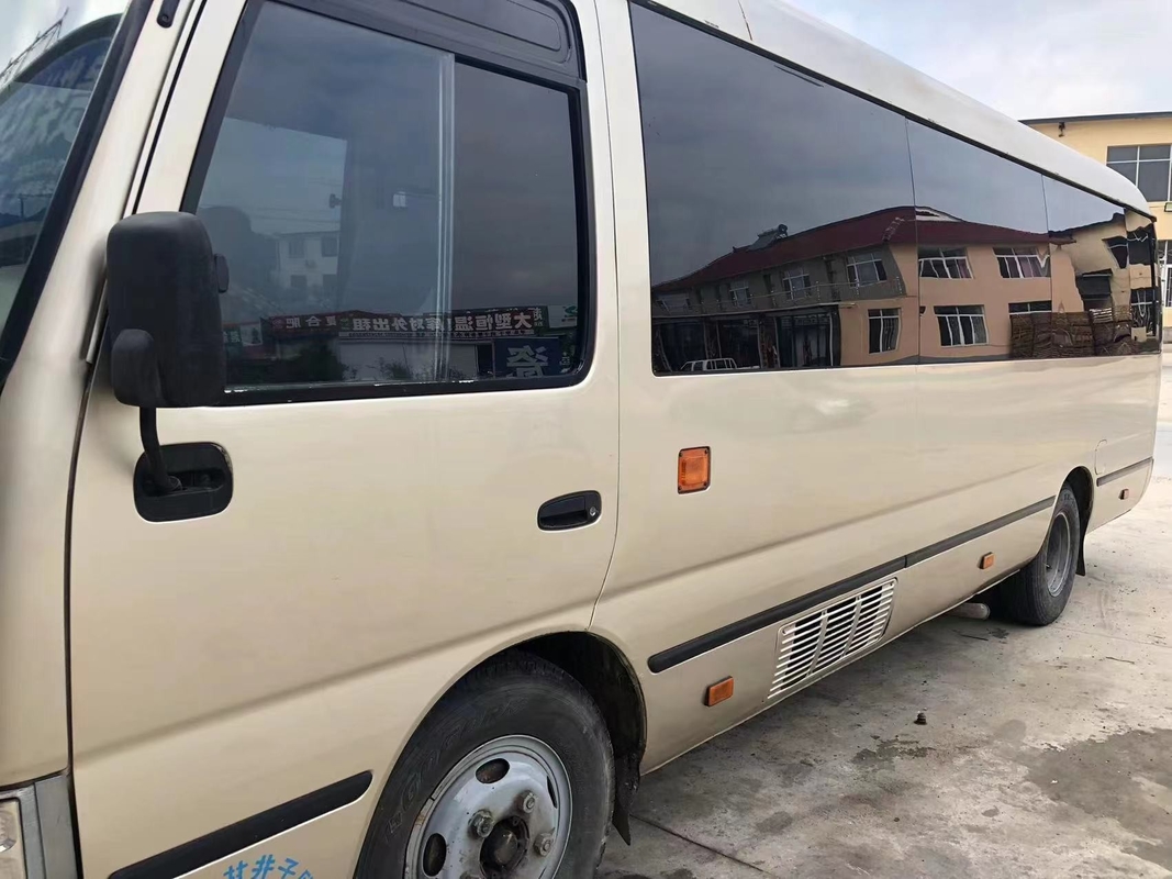 Toyota Mini Used Coaster Bus With saiu porta do passageiro de 23 assentos 1Hz motor diesel
