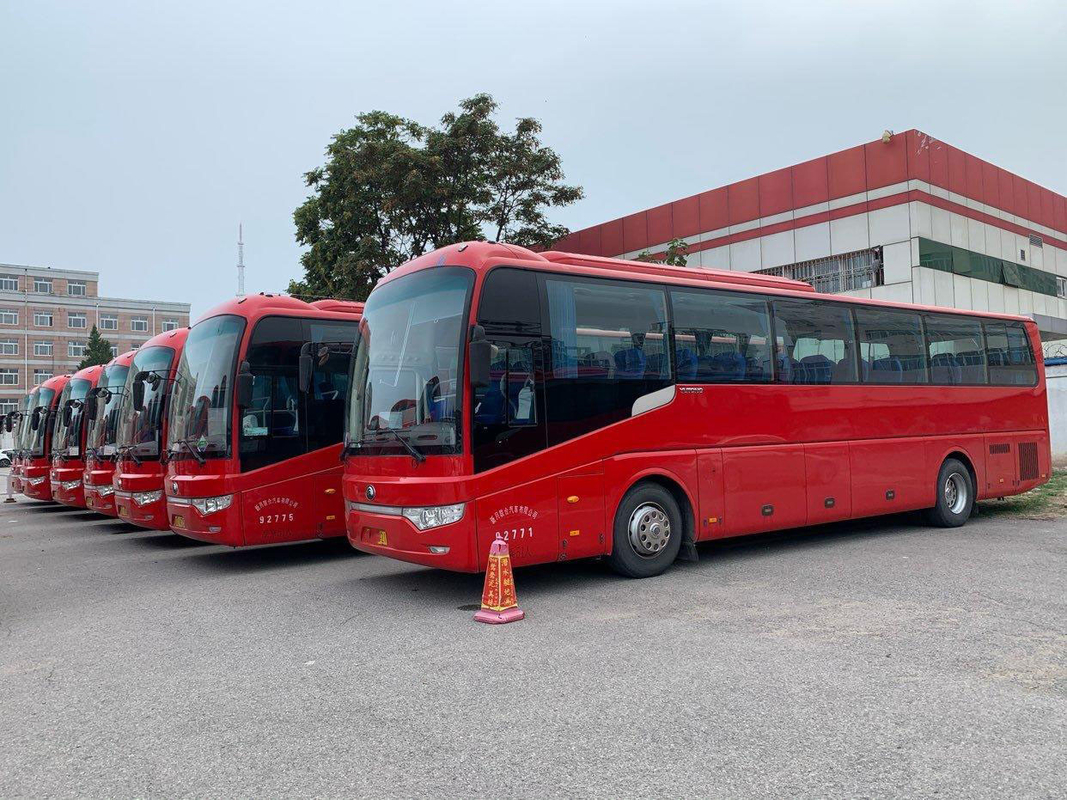Os ônibus usados tipo de China Yutong treinam ZK6122 WP10. Motor diesel 2015-2019 2+2layout 51seats