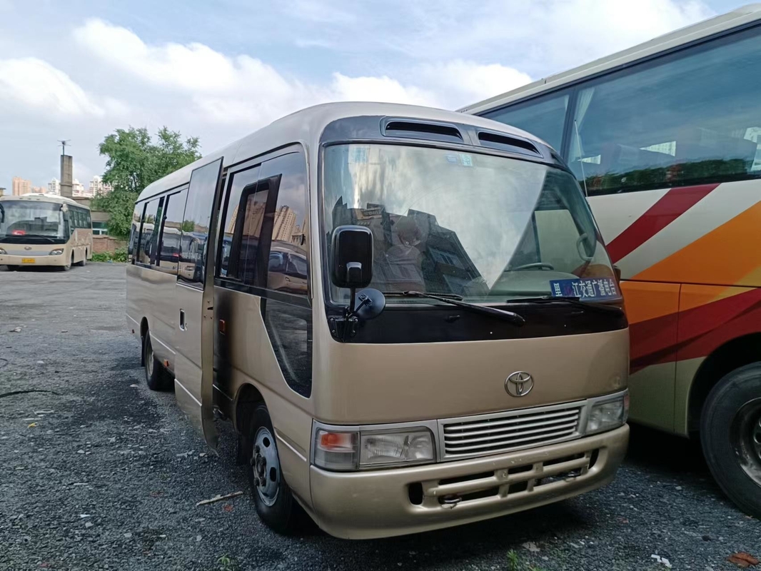 2016 mão usada assentos do ônibus segundo da pousa-copos de Toyota do ano 29 com o motor 1Hz diesel