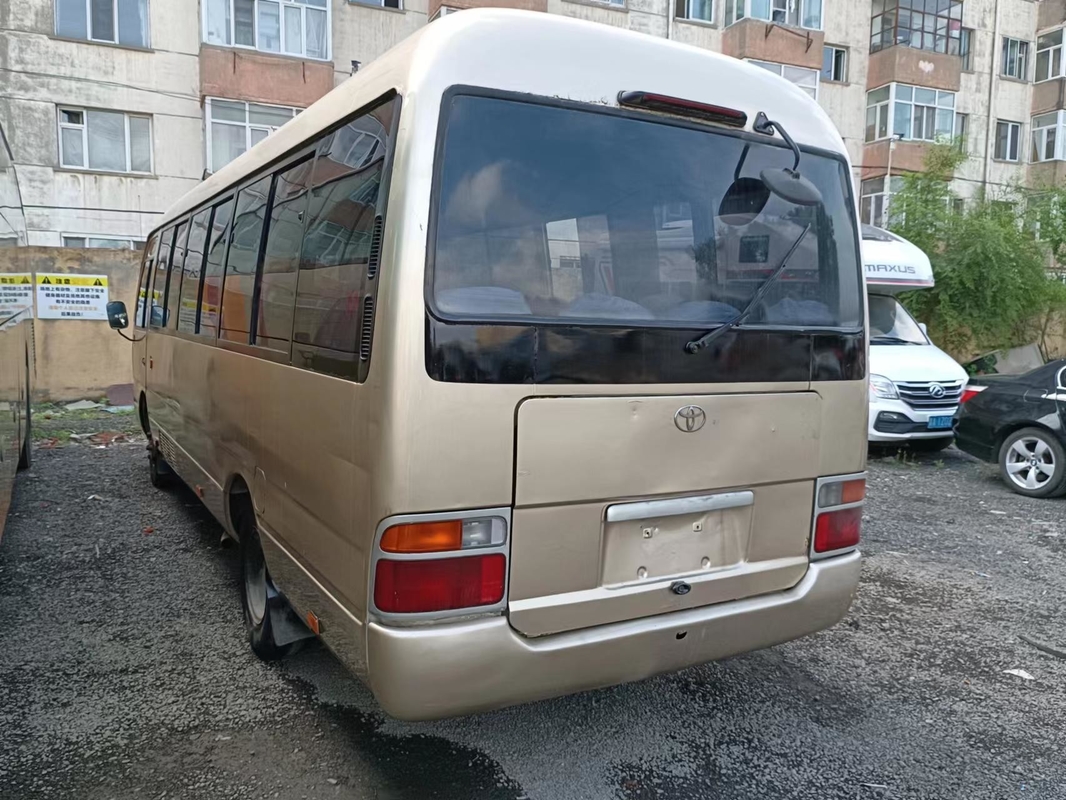 2016 mão usada assentos do ônibus segundo da pousa-copos de Toyota do ano 29 com o motor 1Hz diesel