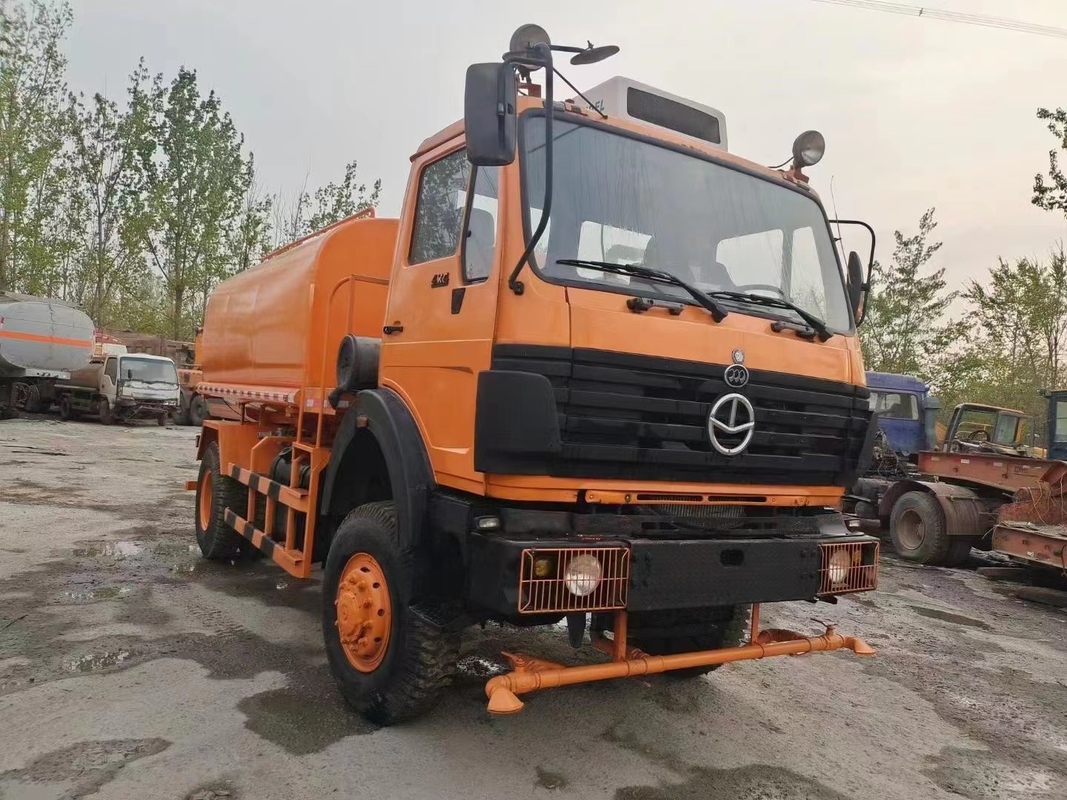 Os medidores cúbicos de LHD 15 molham o sistema de extinção de incêndios completo da água da movimentação 4X4 Off Road do caminhão 290hp do sistema de extinção de incêndios do tanque