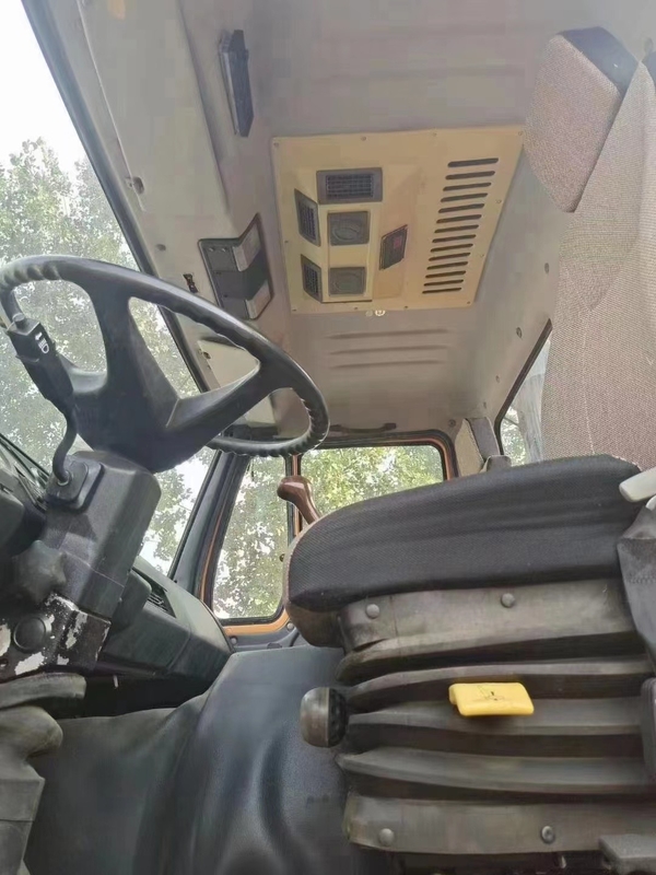 Os medidores cúbicos de LHD 15 molham o sistema de extinção de incêndios completo da água da movimentação 4X4 Off Road do caminhão 290hp do sistema de extinção de incêndios do tanque