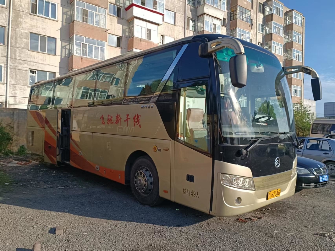 2014 treinador dourado usado assentos LHD de Dragon Bus XML6113 do ano 49 nas boas condições