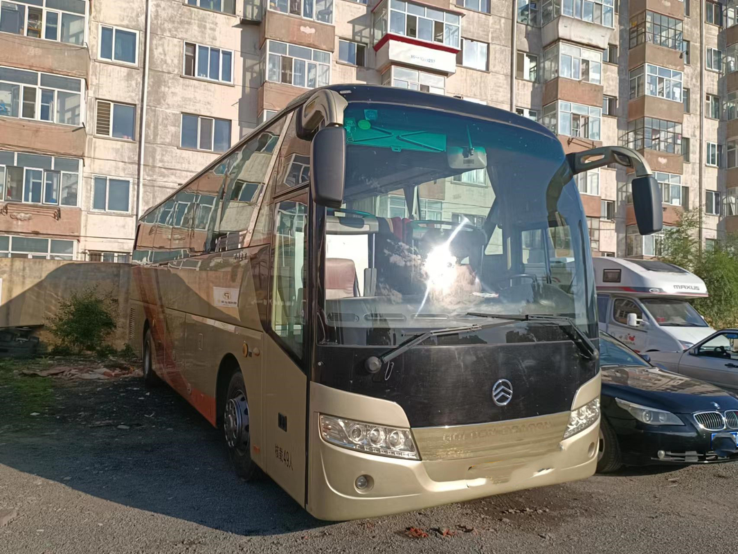 Ônibus dourado 2017 de Seater do dragão 49 dos treinadores tipo de China de duas portas