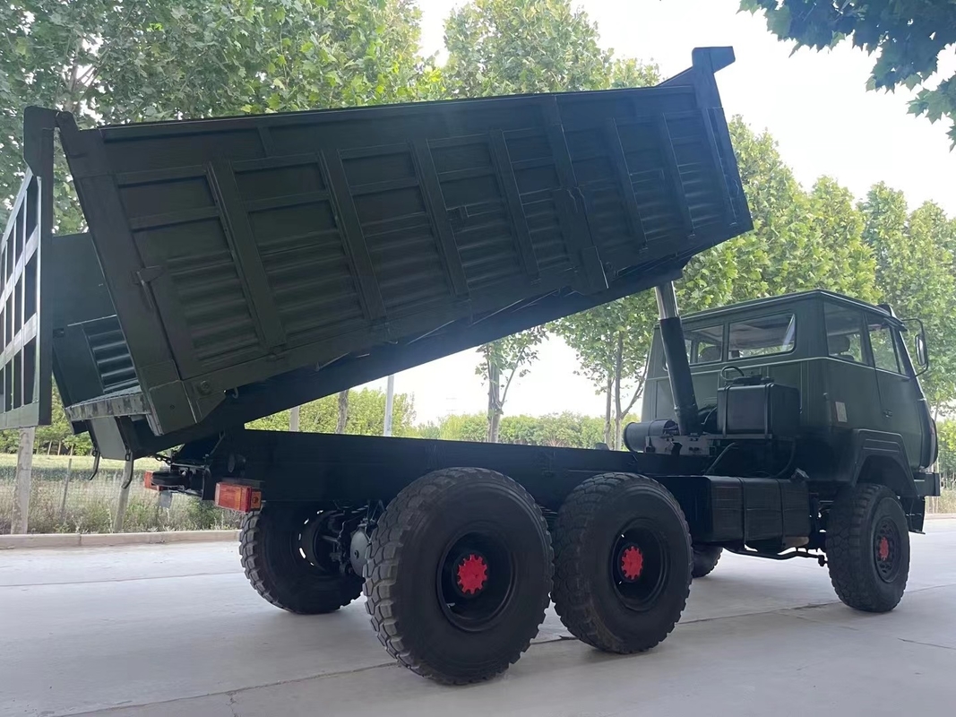 Caminhão basculante completo poderoso usado dos fechamentos de diferencial 6X6 de Tipper With 3 da movimentação do combustível 310hp diesel