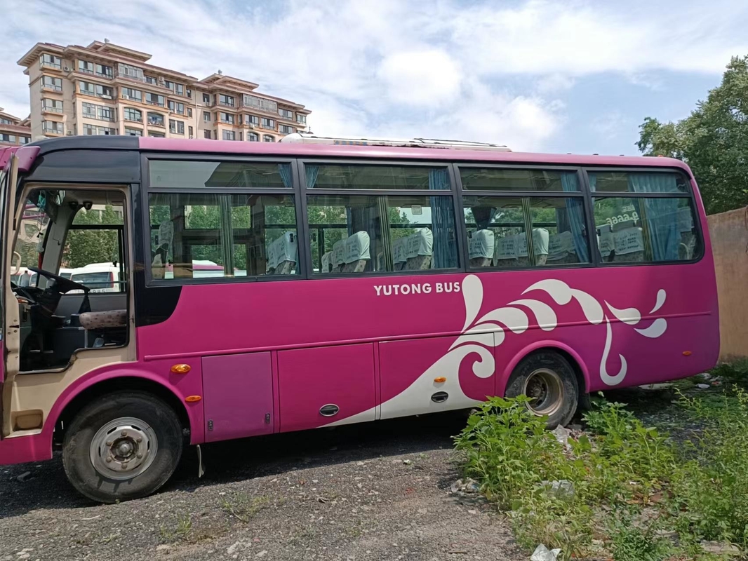 31 ônibus escolar usado de Van de passageiro do ônibus de Seater Mini Bus Yutong Front Engine ZK6752D