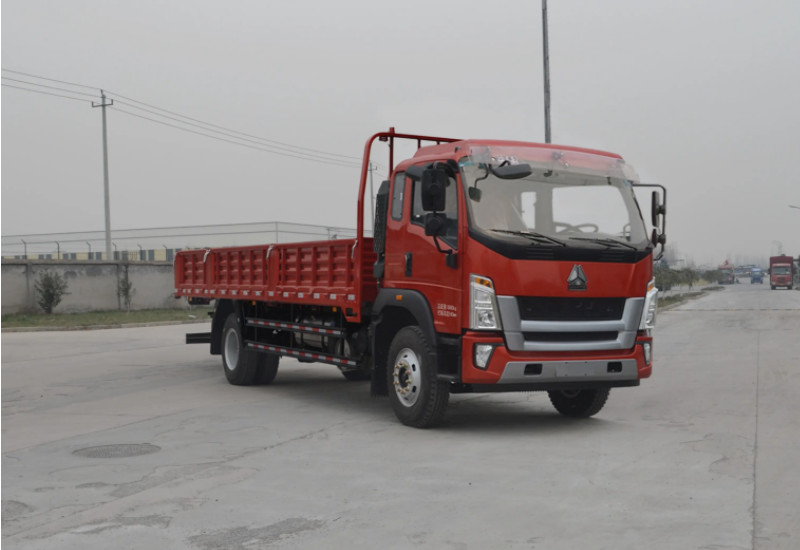 2 cerca poderosa Trailers Truck do dobro do caminhão 420hp da carga do Euro Ii Howo do caminhão da carga das camionetes