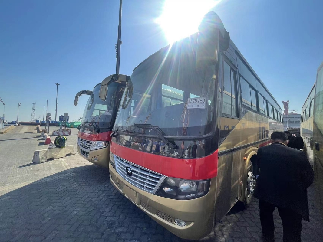 Motor dianteiro de ônibus de turismo usado yutong 53-65 lugares com volante à direita motor yuchai zk6116d