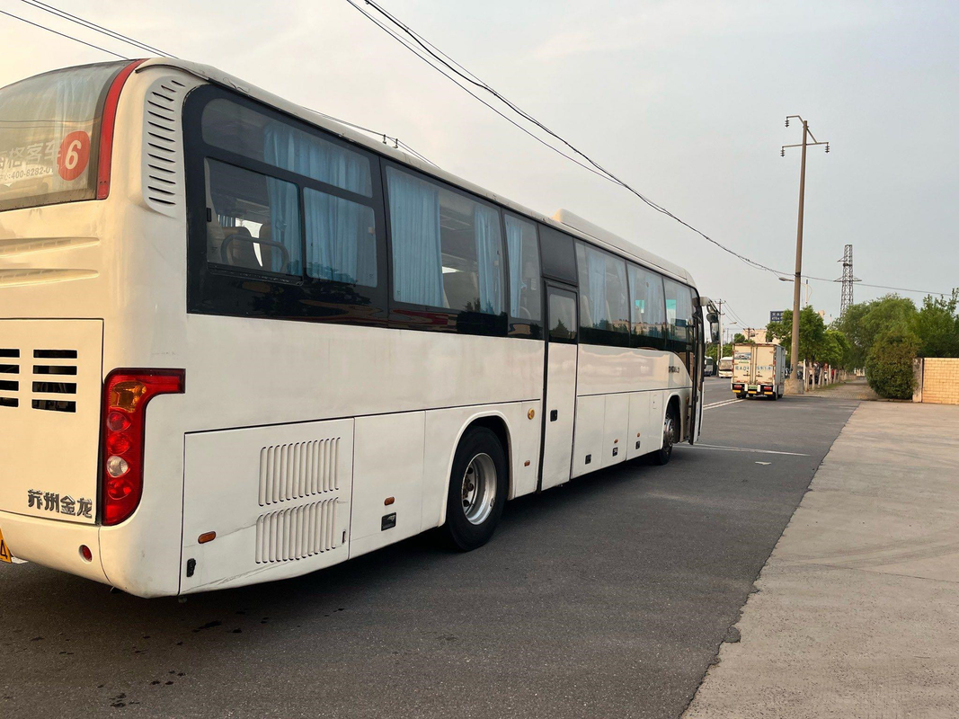 Um tipo mais alto da suspensão do ar usou o motor diesel dobro KLQ6129 de portas Wp.7 de Bus 53 Seater do treinador