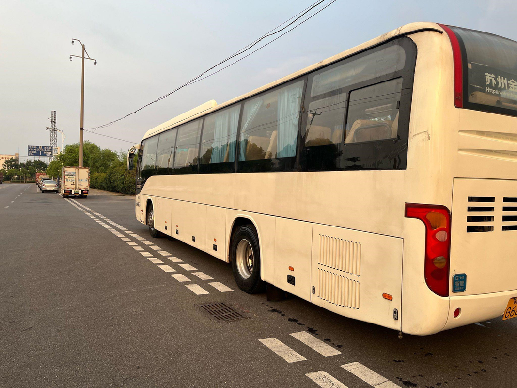 Um tipo mais alto da suspensão do ar usou o motor diesel dobro KLQ6129 de portas Wp.7 de Bus 53 Seater do treinador