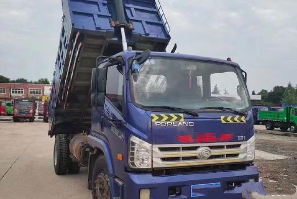 Do descarregador pequeno do caminhão basculante de Foton Forland 4X2 capacidade de 8 toneladas de Tipper With para a venda