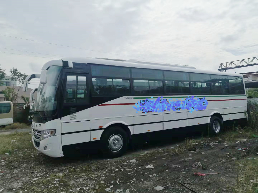 RHD/LHD usou o treinador Bus 2+3layout 60seats com suspensão abundante Yutong ZK6112D da mola de placa