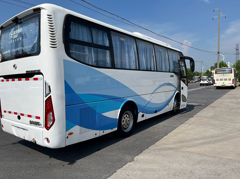 34 assentos 2018 direção usada ano de Bus Kinglong XMQ6802 LHD do treinador para o transporte