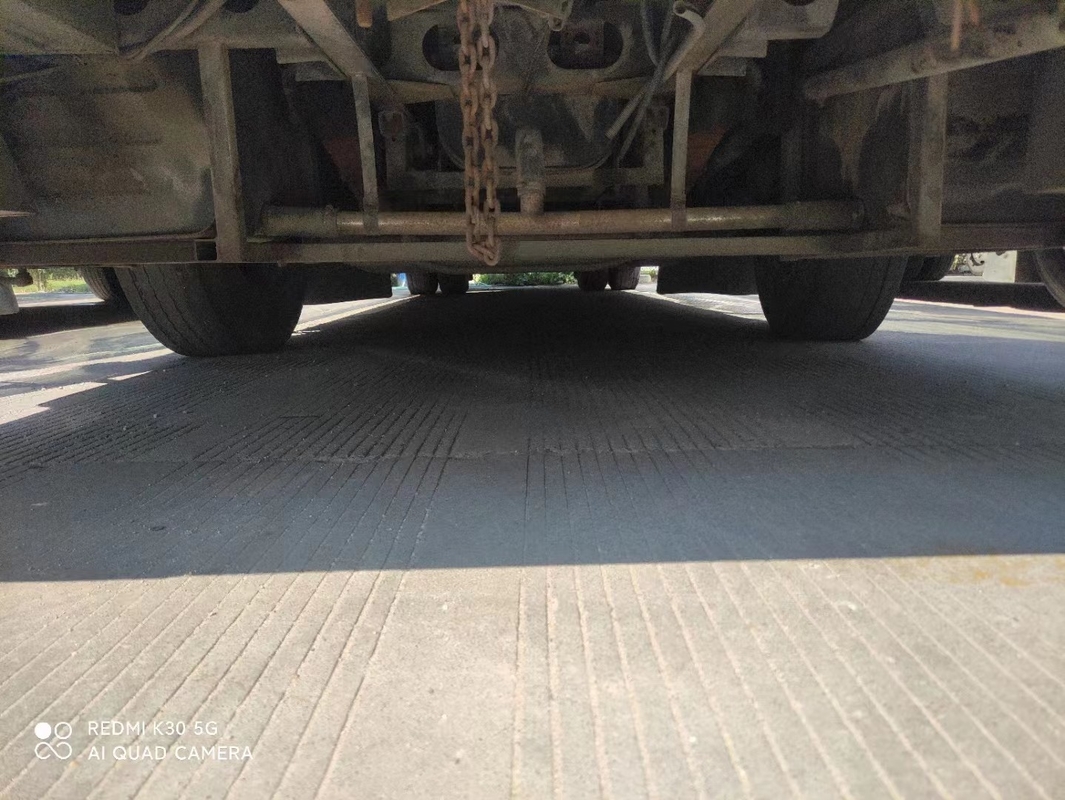 Ônibus usado assentos de ZK6127 55 Yutong motor de um Weichai de 2014 anos com suspensão da mola de lâmina