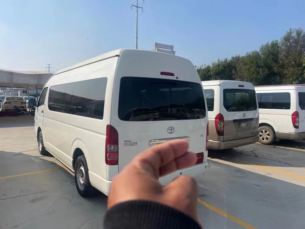 2017 transmissão manual usada de Toyota Hiace Mini Bus With Front Engine do ano 13 assentos