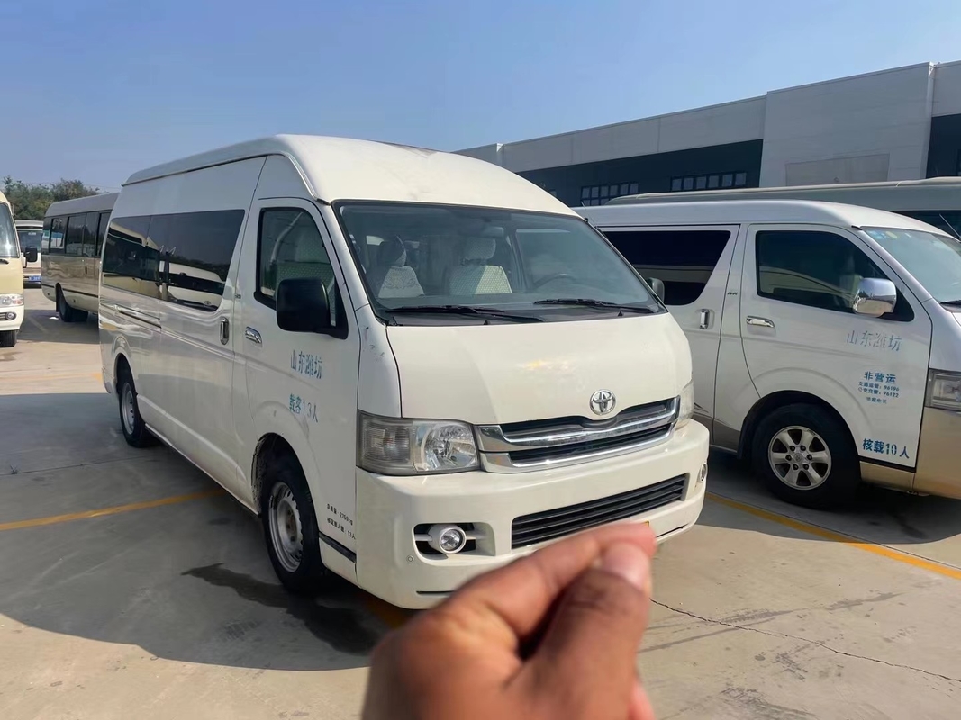 2017 transmissão manual usada de Toyota Hiace Mini Bus With Front Engine do ano 13 assentos